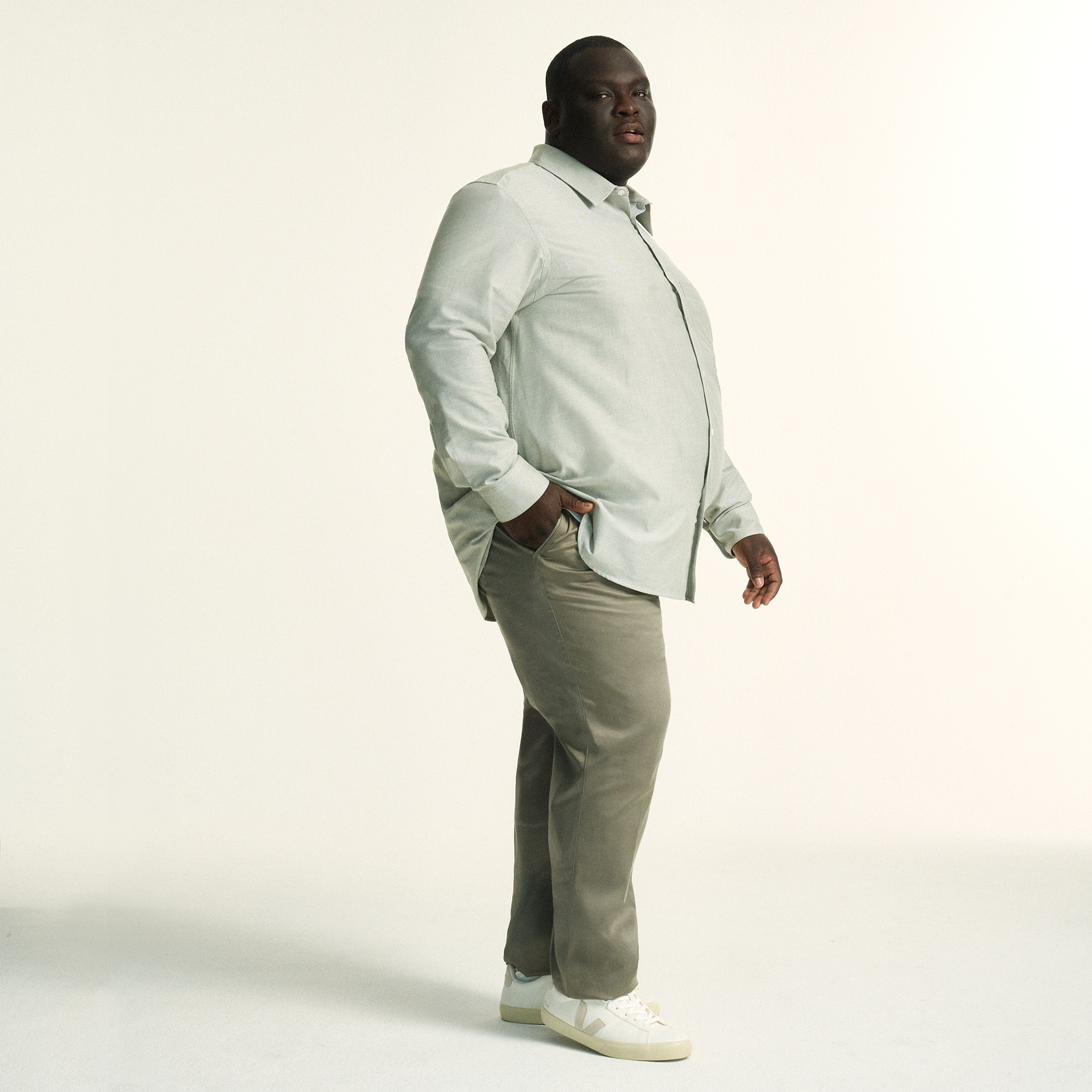Why Chinos Are Often Tight on the Stomach for Bigger Men
